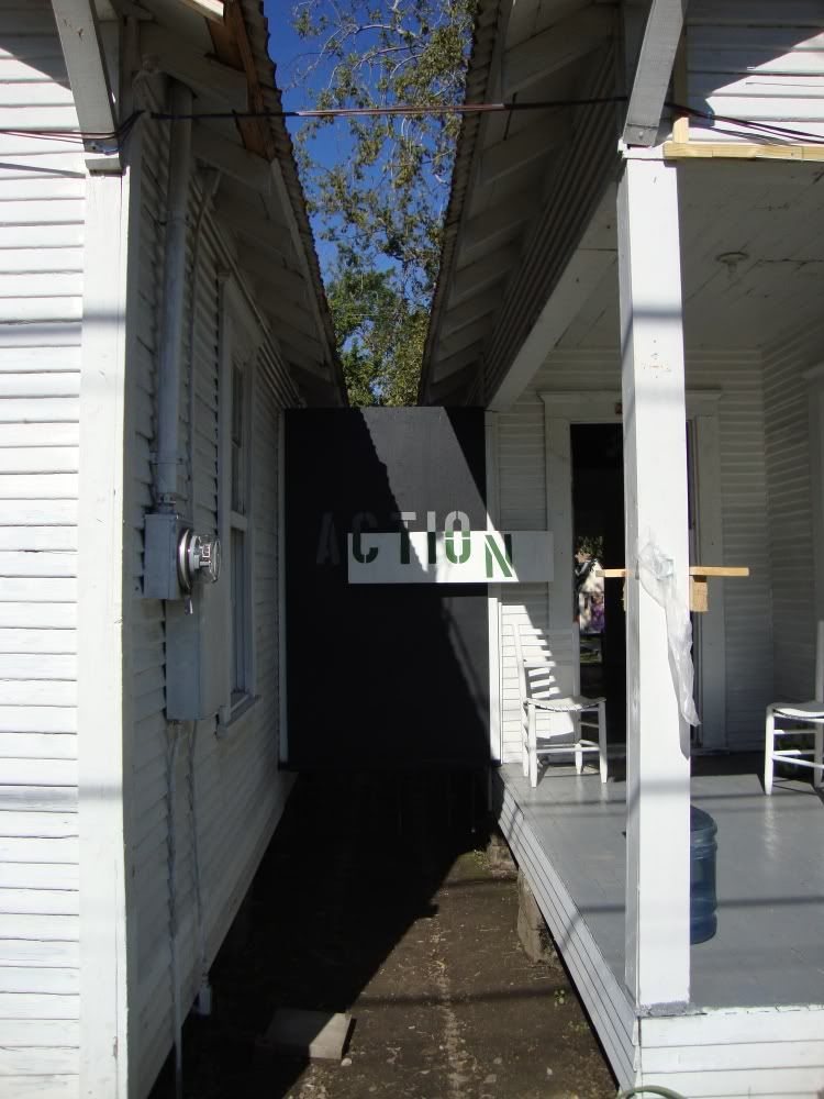 Light Green Dark Green exterior 2
