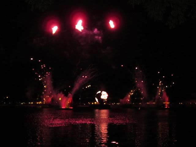 Day2Epcot290.jpg