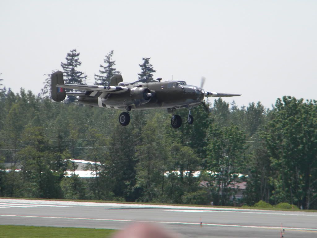 [Image: GeneralAviationDay5-15-2010060.jpg]