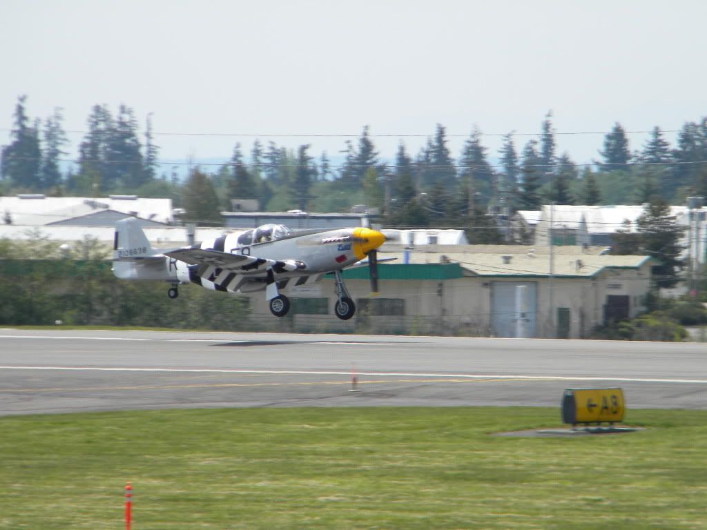 [Image: GeneralAviationDay5-15-2010065.jpg]