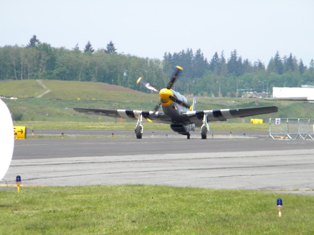 [Image: GeneralAviationDay5-15-2010069.jpg]