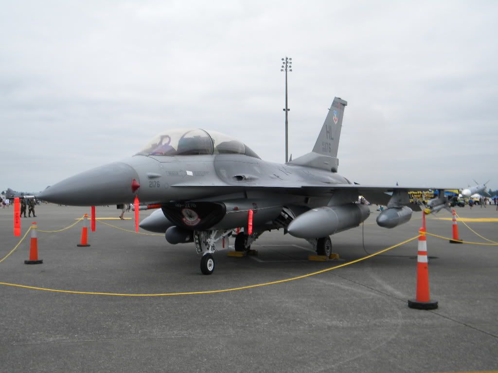 [Image: McChordAirForceBaseAirExpo002.jpg]