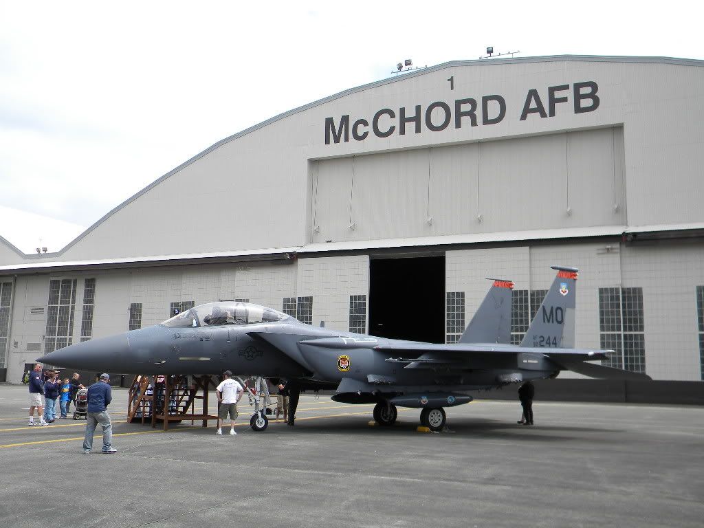 [Image: McChordAirForceBaseAirExpo052.jpg]