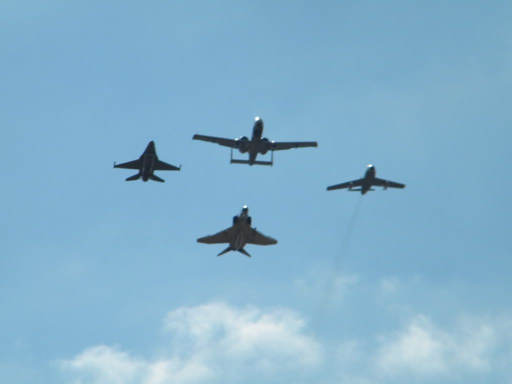 [Image: McChordAirForceBaseAirExpo090.jpg]