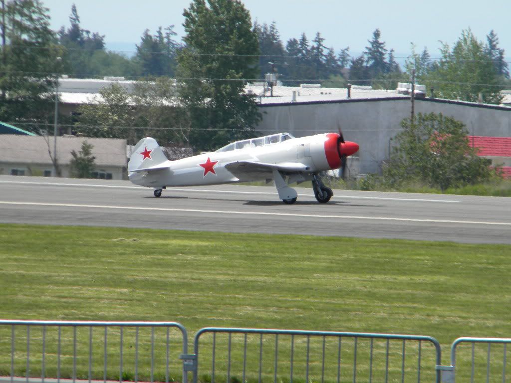 [Image: GeneralAviationDay5-15-2010077.jpg]