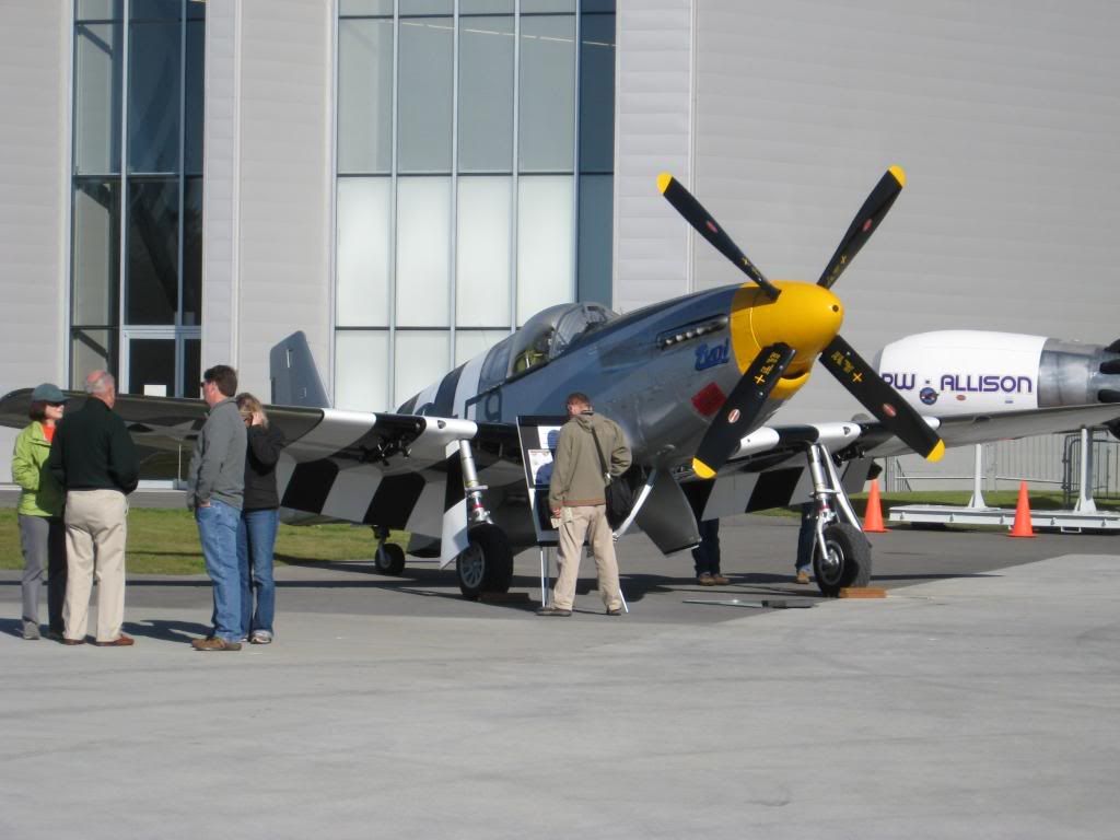 [Image: AirShow227.jpg]