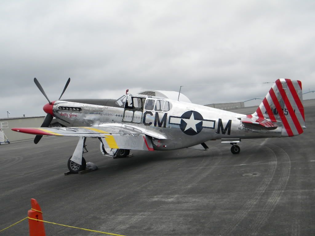 [Image: CollingsFoundationAircraft082.jpg]