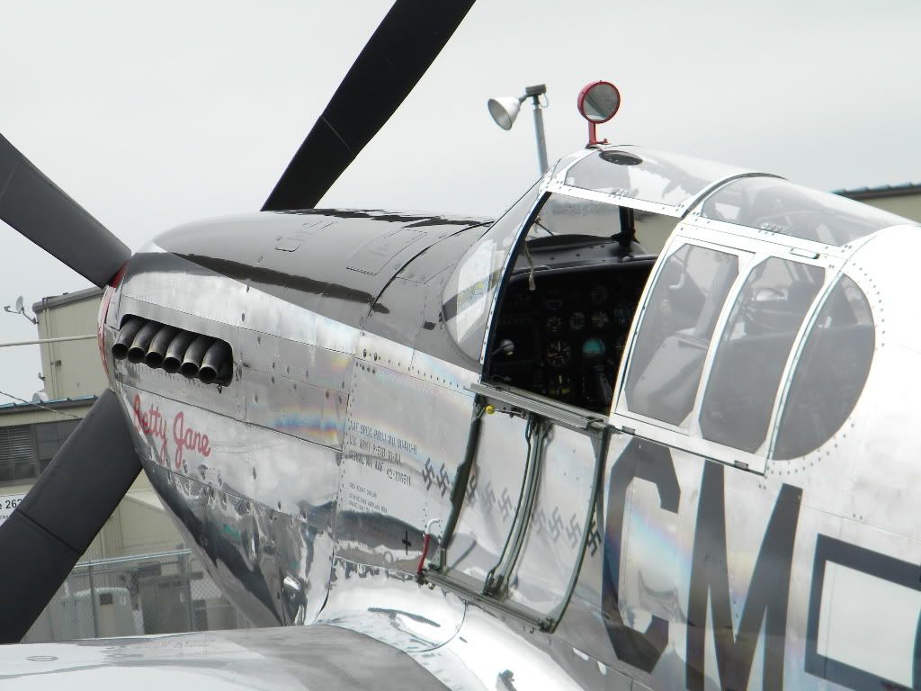 [Image: CollingsFoundationAircraft102.jpg]