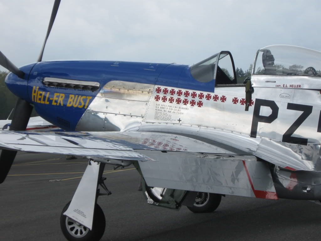 [Image: TulipFlyInandAirShow039.jpg]