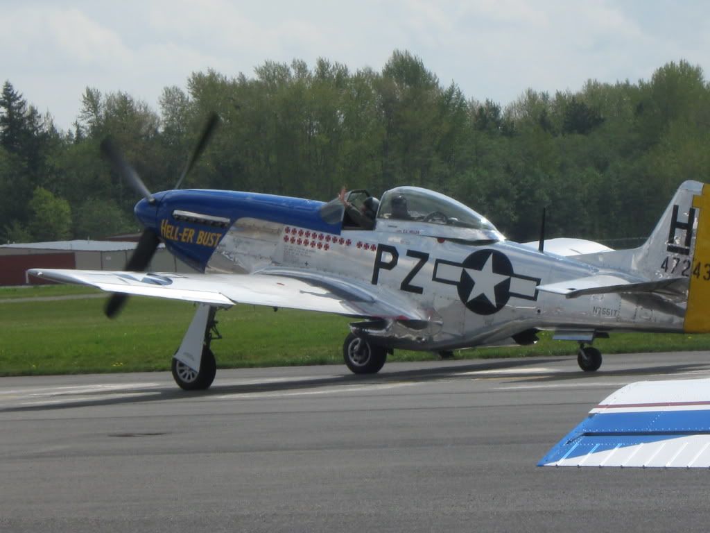 [Image: TulipFlyInandAirShow176.jpg]