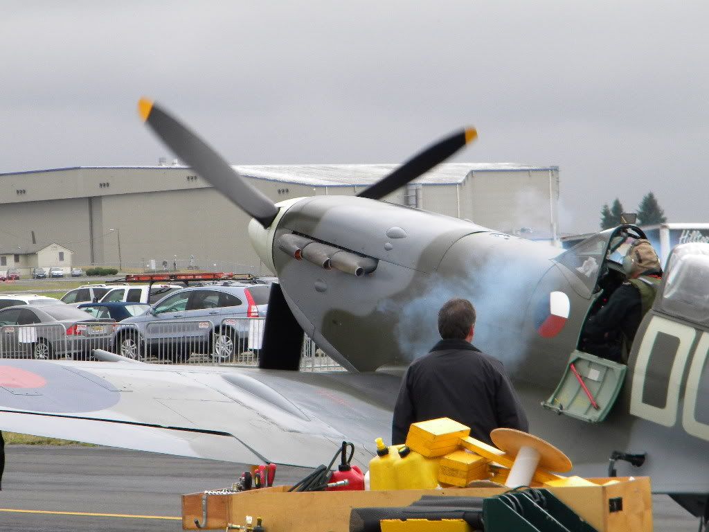 [Image: VintageAircraftWeekend9-4-2010019.jpg]