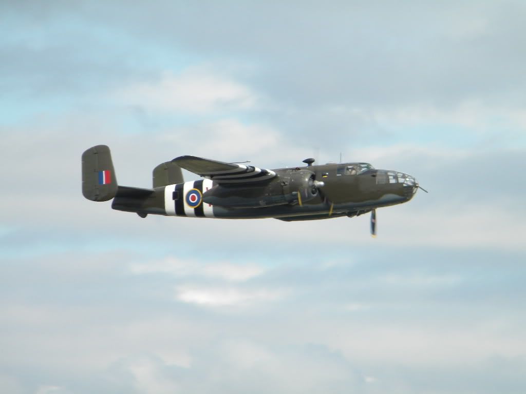 [Image: VintageAircraftWeekend9-4-2010199.jpg]