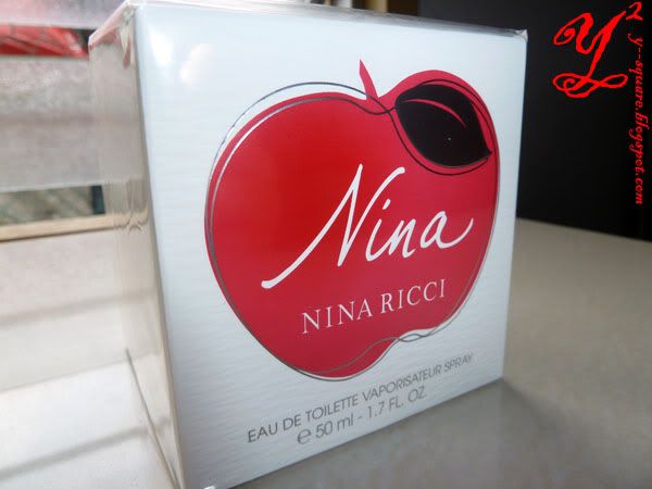 Nina Ricci perfume